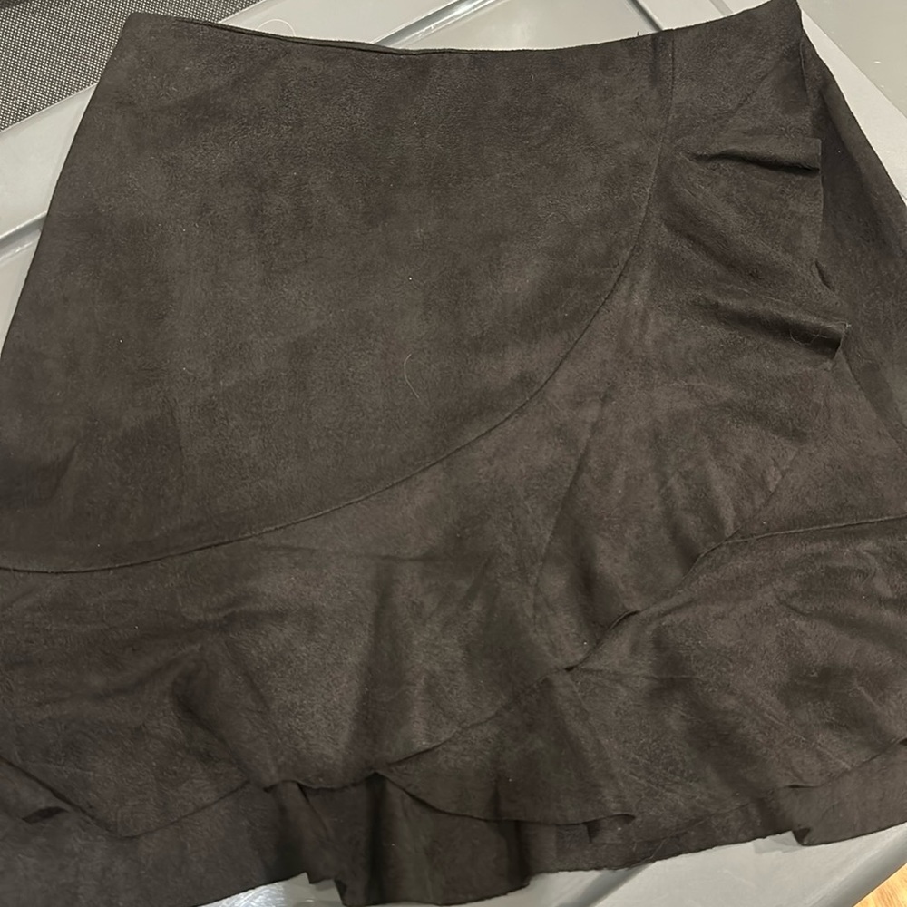 Forever 21 faux suede skirt